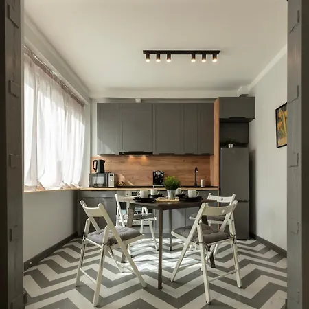 Downtown Stylish Flat