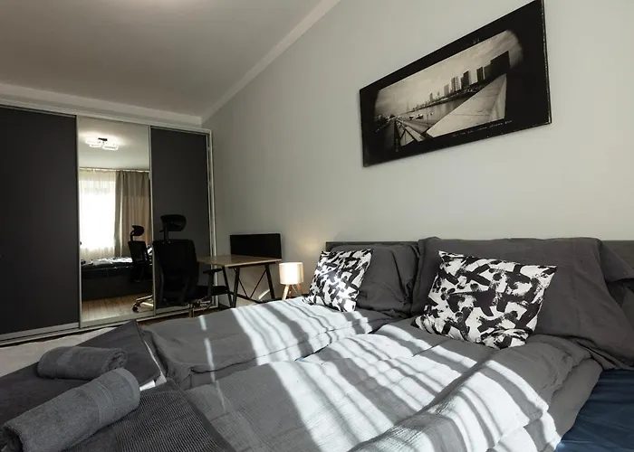 Downtown Stylish Flat Sofia